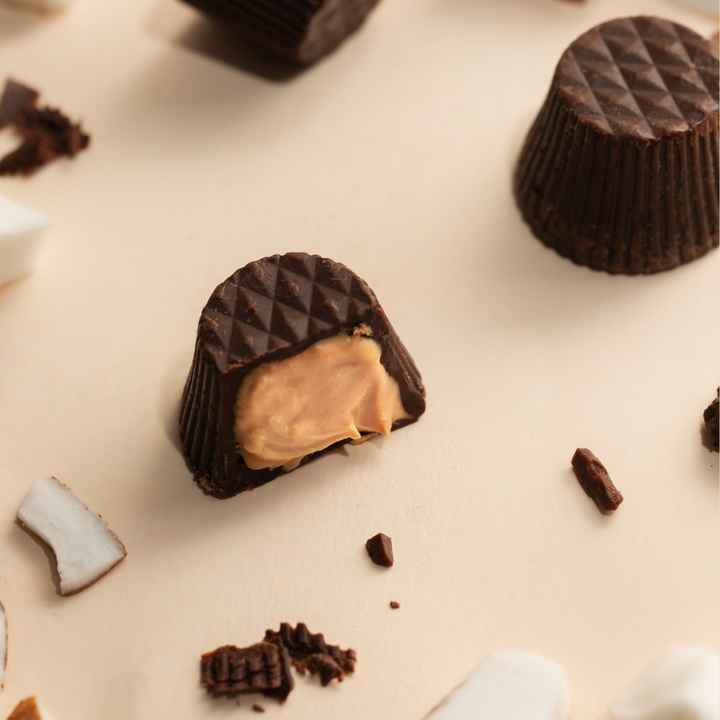 H1 Bonbons 70% cocoa with hazelnut cream